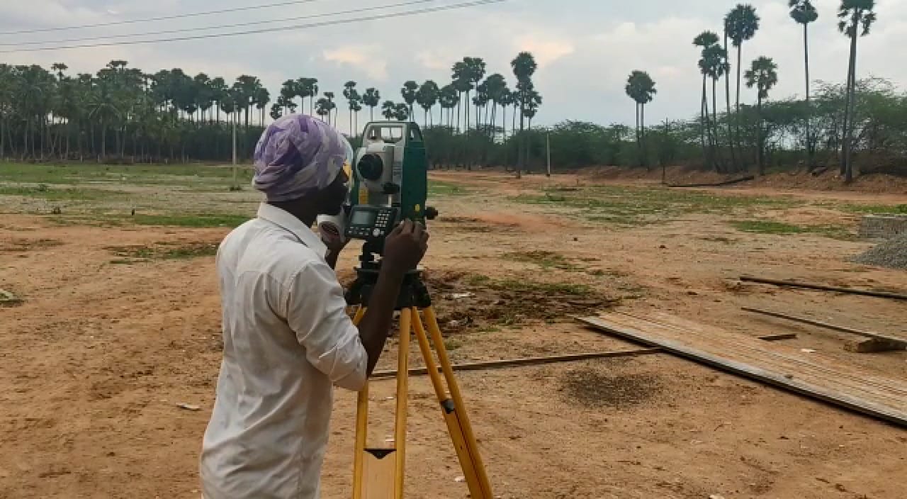 கீழடி  அருங்காட்சியகத்தின் கட்டுமான பணிகள் துவக்கம்.!