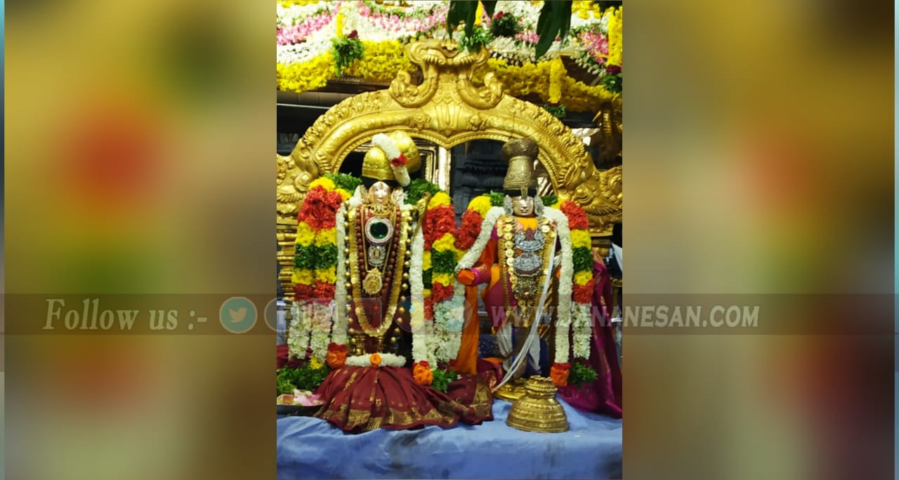 ஸ்ரீஆண்டாள் திருப்பாவை பட்டு புடவையில், பக்தர்களுக்கு காட்சி கொடுத்தார்.!