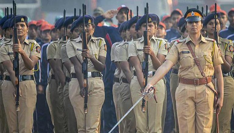 மகாராஷ்டிரா மாநிலத்தில் பெண் போலீசாரின் பணி நேரம் குறைப்பு..!