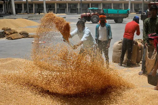 கோதுமை மாவு ஏற்றுமதிக்கு கட்டுப்பாடுகளை விதிக்க மத்திய அமைச்சரவை ஒப்புதல்..!