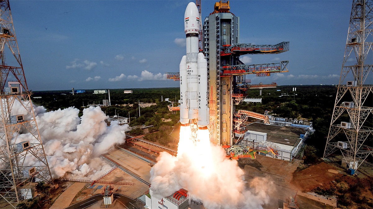 வரும் 13 ஆம் தேதி சந்திரயான் – 3  திட்டமிட்டபடி  விண்ணில் பாய்கிறது – ISRO  தகவல்